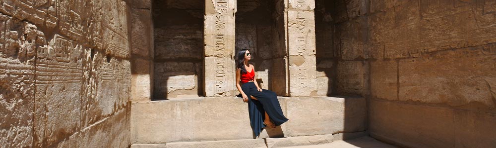 <span> Day 1 Tour Itinerary</span> Discover the Treasures of Luxer  