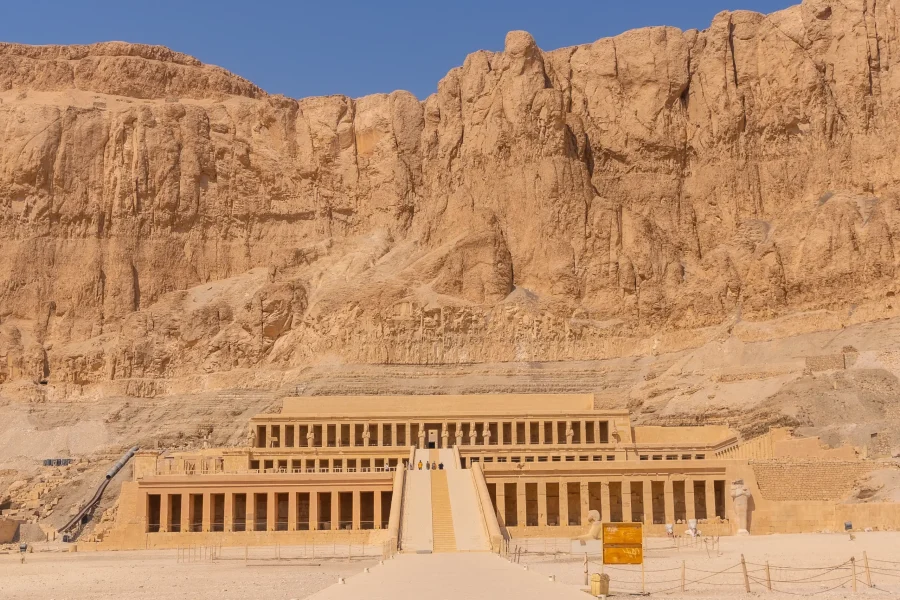 7 Day Cairo, Alexandria, Luxor, Edfu, Kom Ombo, Aswan and Abu Simbel