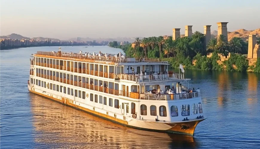 dahabiya nile cruise egypt