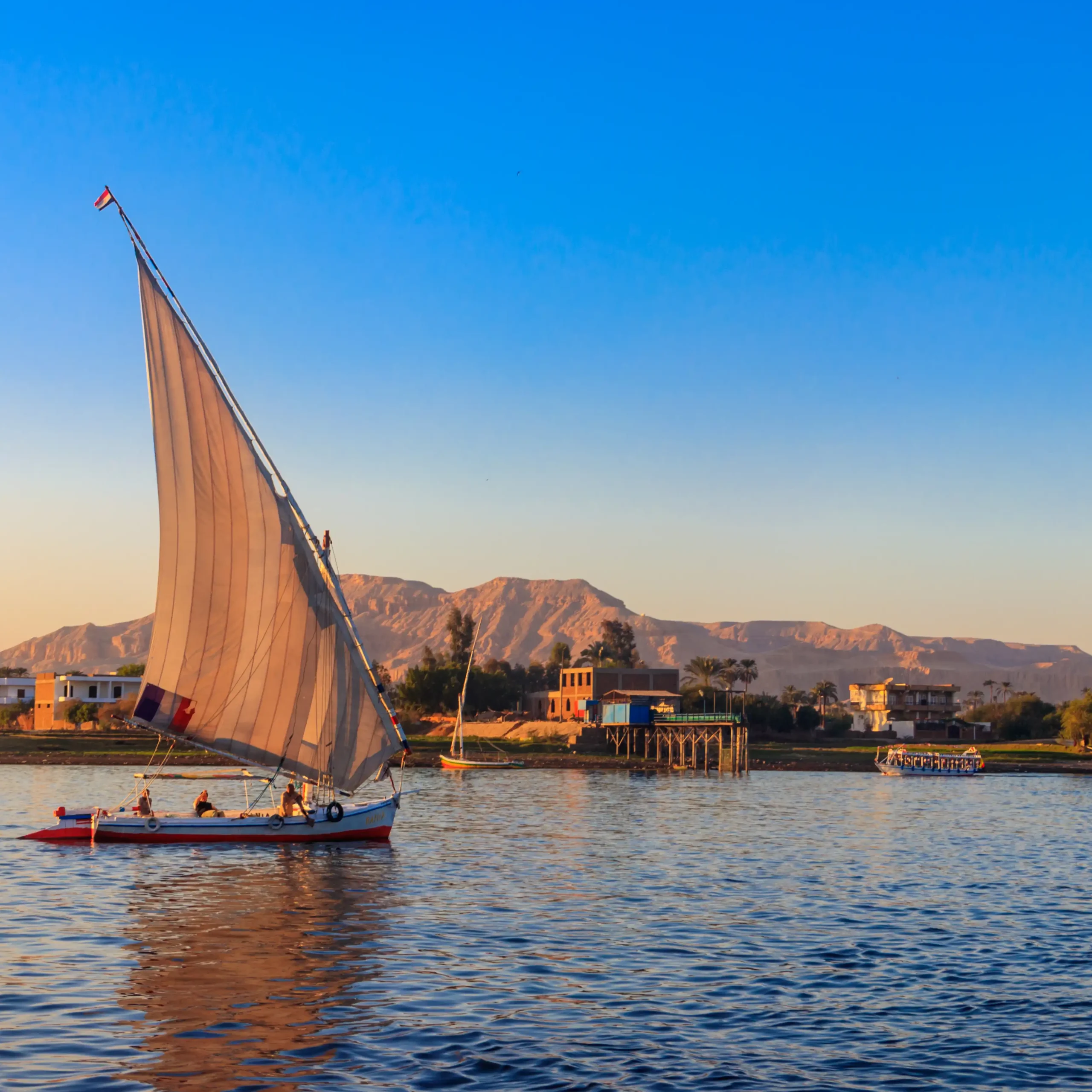 sailing of the Nile